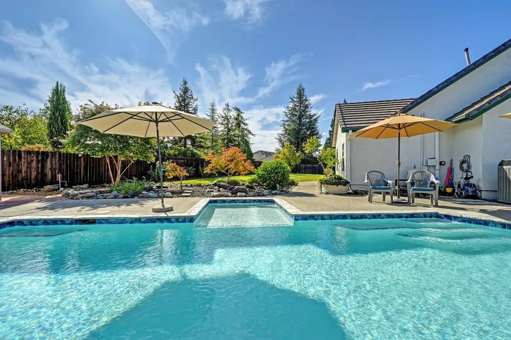 807 Mesa Vista Way Auburn, CA 95603