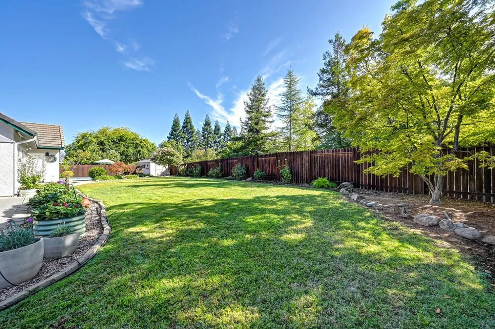 807 Mesa Vista Way Auburn, CA 95603