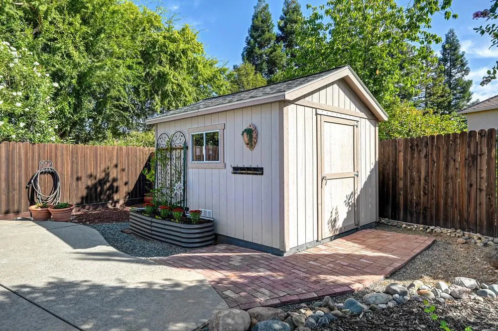 807 Mesa Vista Way Auburn, CA 95603