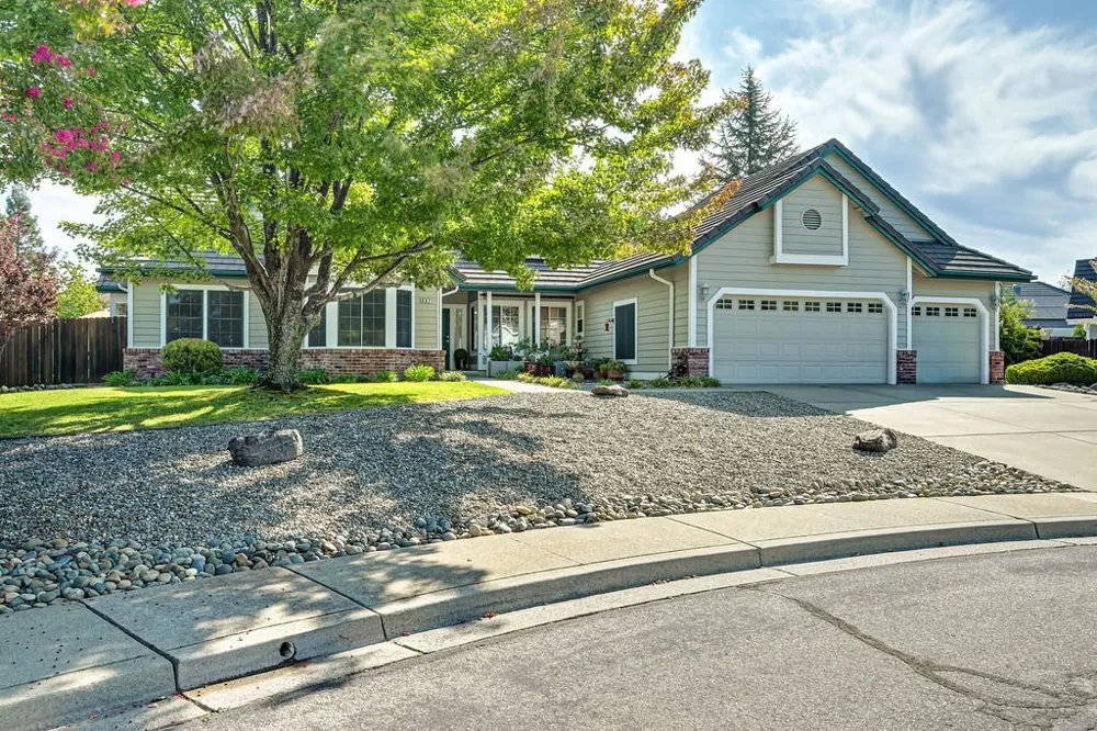 807 Mesa Vista Way Auburn, CA 95603