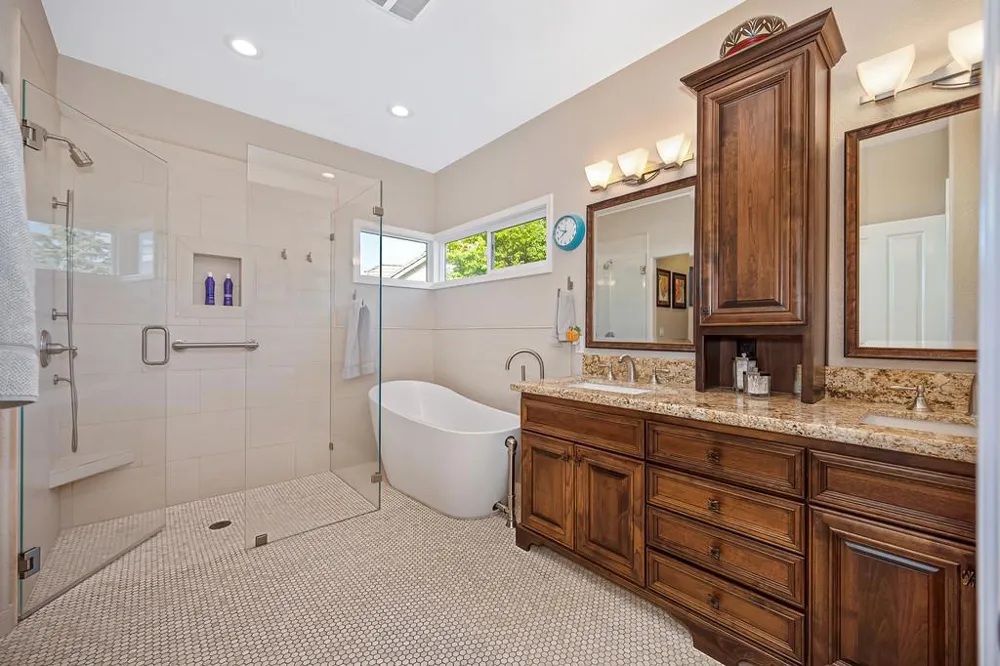 807 Mesa Vista Way Auburn, CA 95603