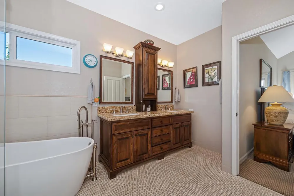 807 Mesa Vista Way Auburn, CA 95603
