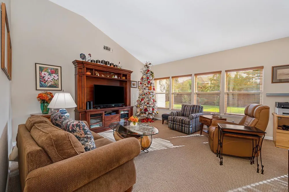 807 Mesa Vista Way Auburn, CA 95603