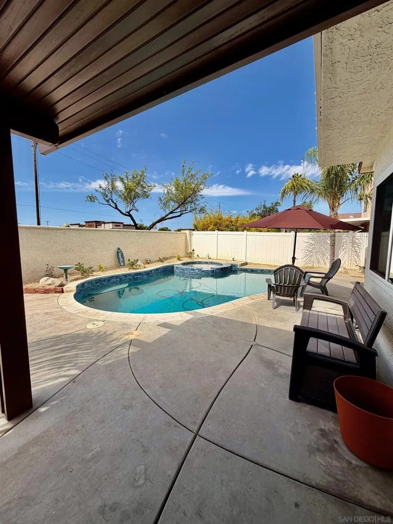 28955 Via Marsala Menifee, CA 92584