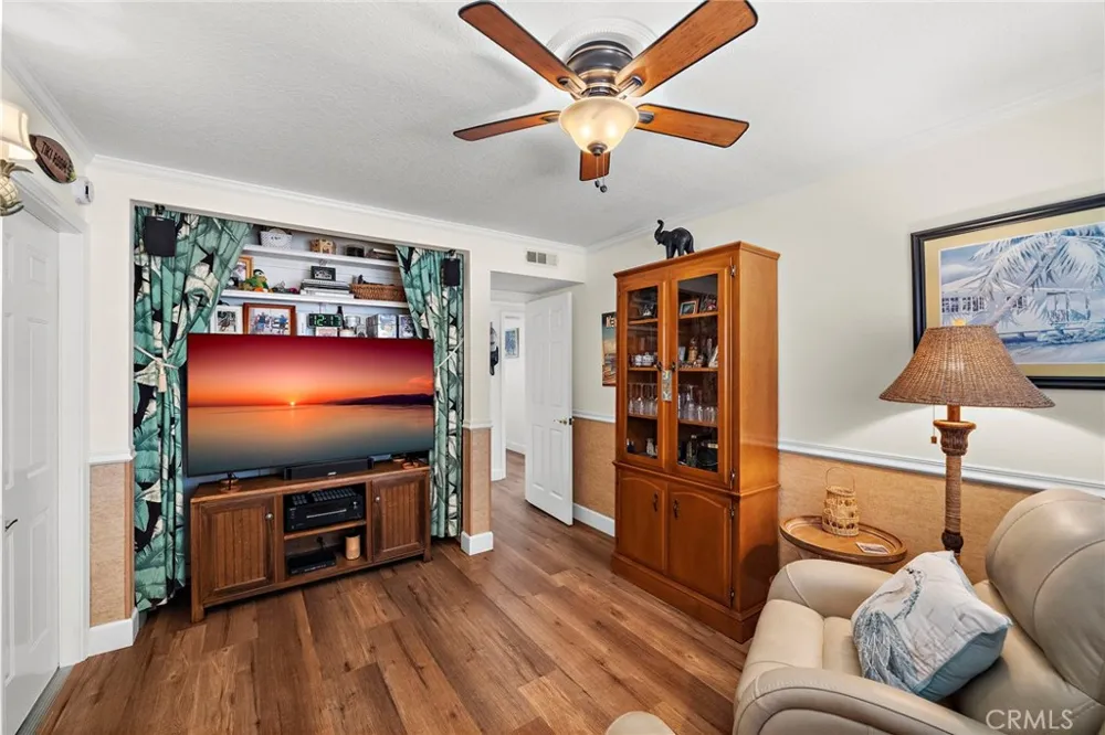 9690 Dove Circle Fountain Valley, CA 92708