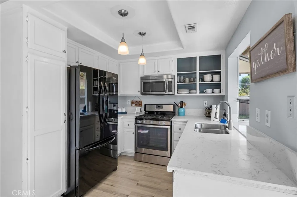 16053 Nippet Lane Moreno Valley, CA 92551