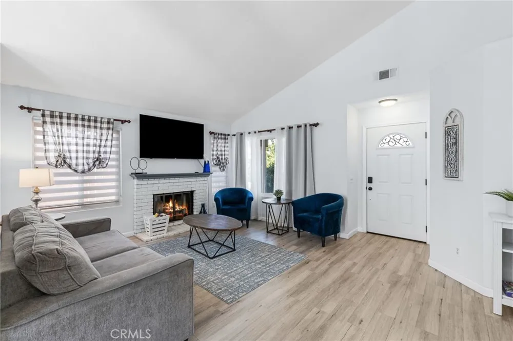 16053 Nippet Lane Moreno Valley, CA 92551