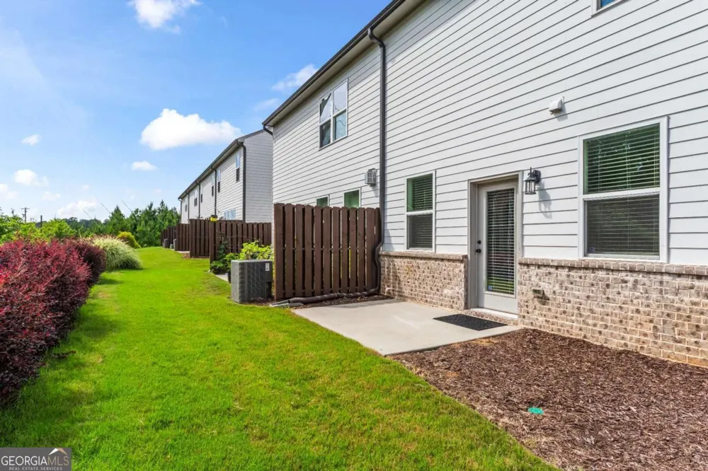 5760 Flint LN Cumming, GA 30028