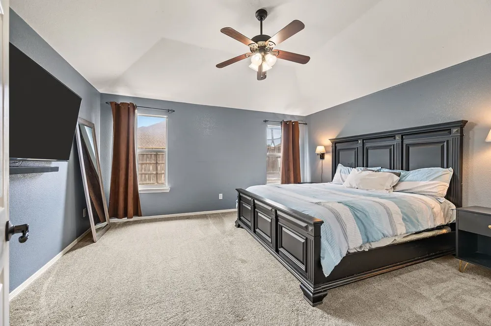501 Kempson Court Saginaw, TX 76179