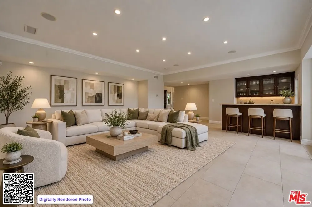 18519 Linnet Street Los Angeles, CA 91356
