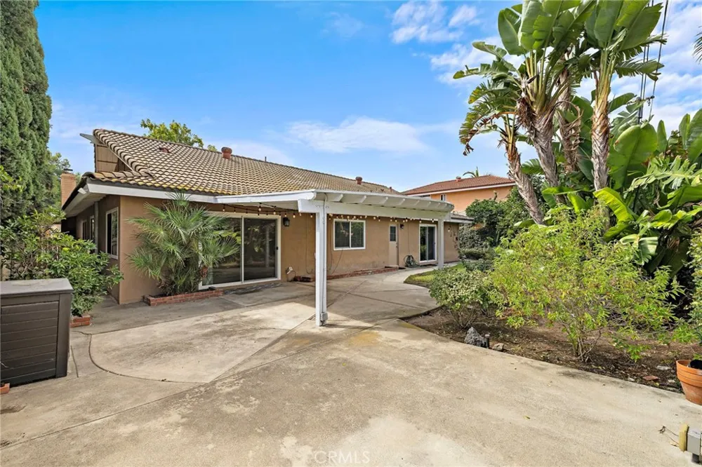 1523 E Baldwin Orange, CA 92865