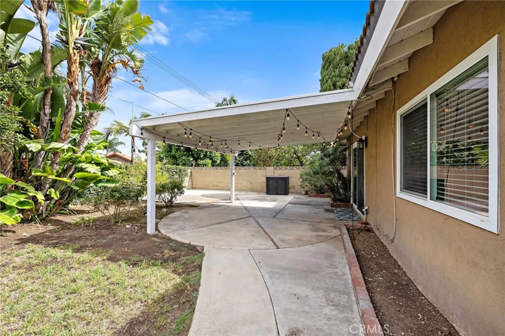 1523 E Baldwin Orange, CA 92865