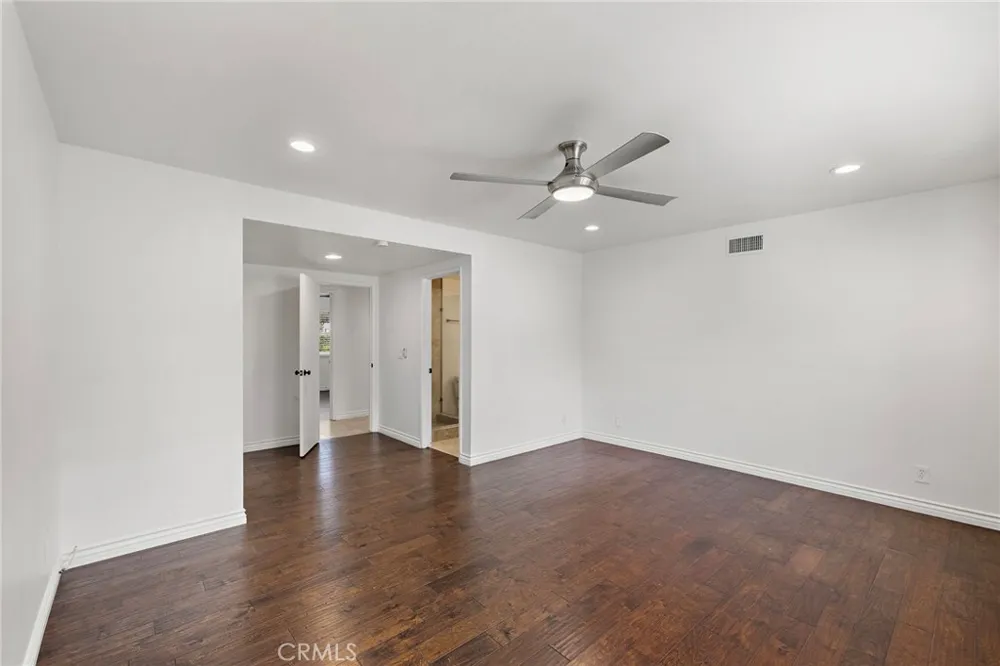 1523 E Baldwin Orange, CA 92865