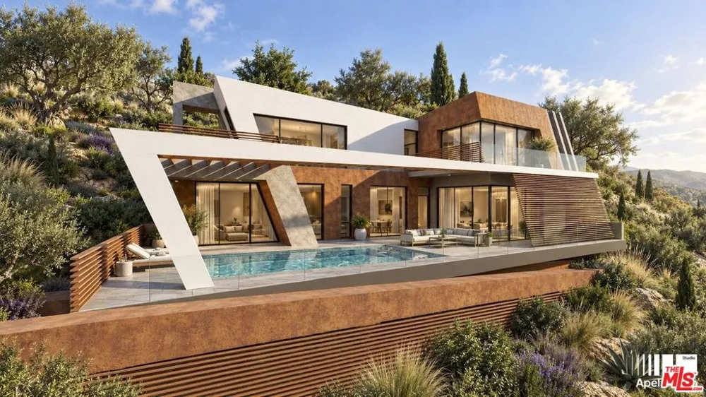 6730 Mulholland Los Angeles, CA 90068
