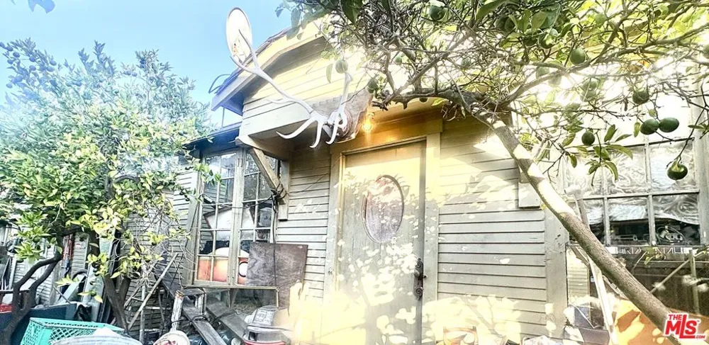 2005 4th Street Santa Monica, CA 90405