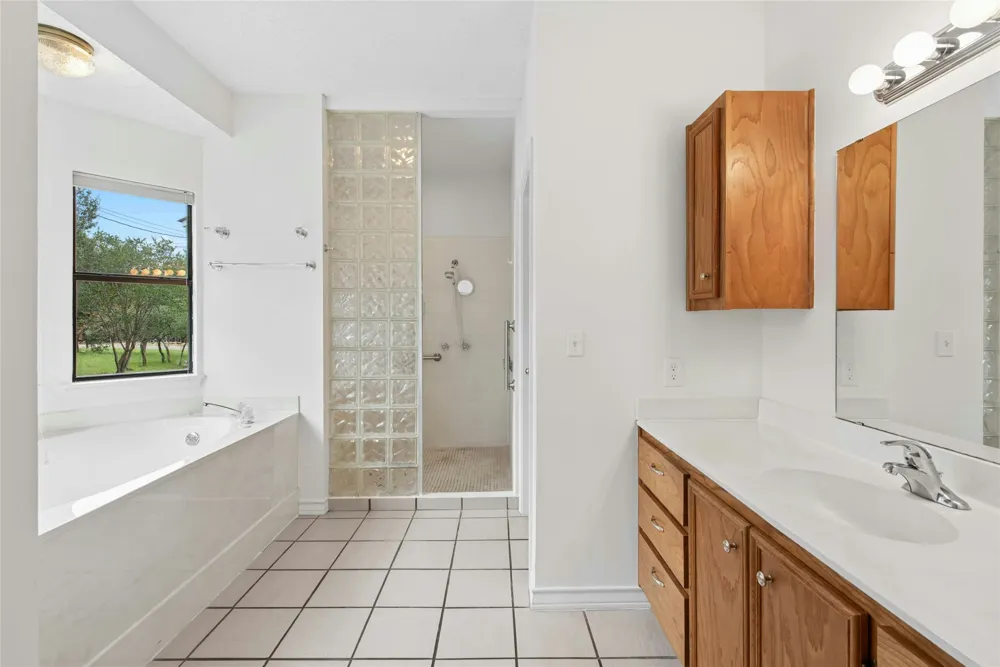140 Donna Drive Wimberley, TX 78676