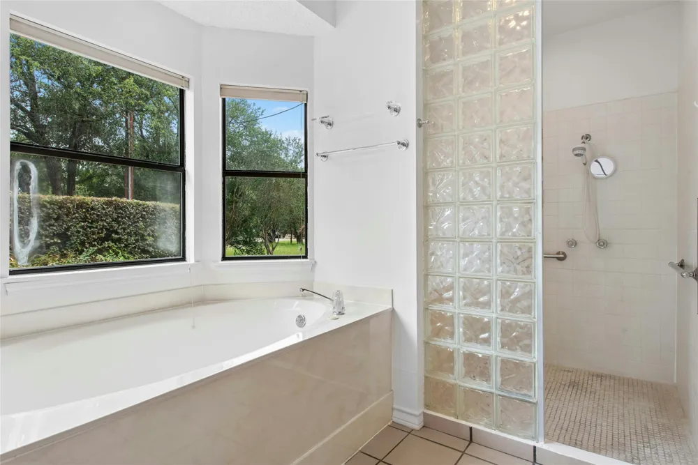 140 Donna Drive Wimberley, TX 78676