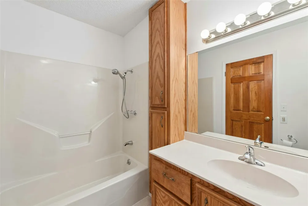 140 Donna Drive Wimberley, TX 78676