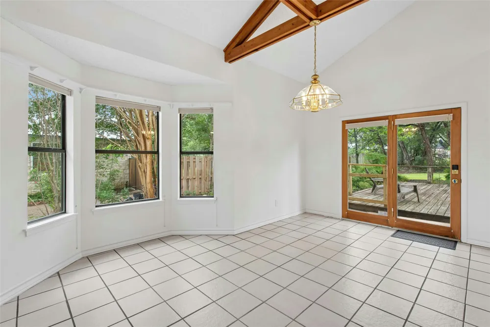 140 Donna Drive Wimberley, TX 78676