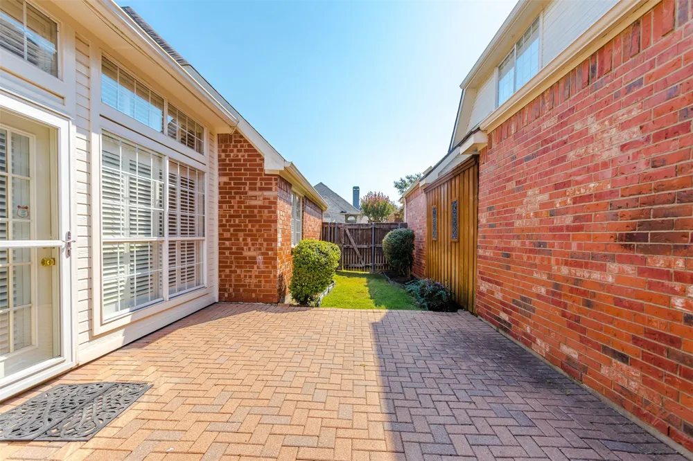 4033 Lamorna Drive Plano, TX 75093