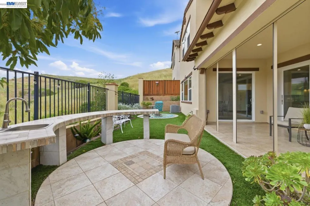 3871 Highpointe Ct Dublin, CA 94568