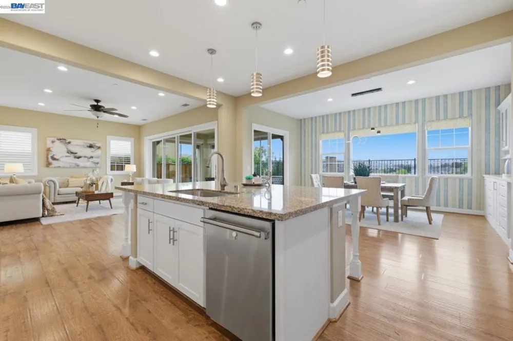 3871 Highpointe Ct Dublin, CA 94568