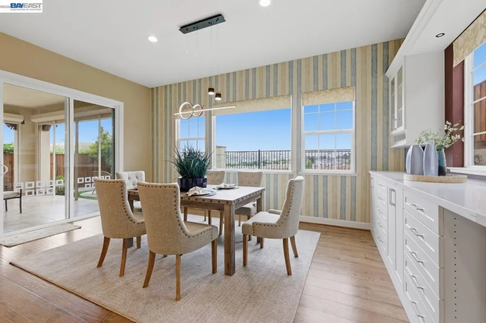 3871 Highpointe Ct Dublin, CA 94568