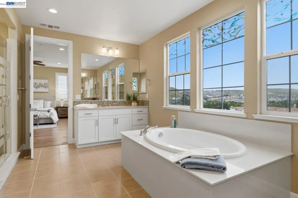 3871 Highpointe Ct Dublin, CA 94568