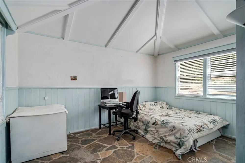 40202 Calle El Clavelito Green Valley, CA 91390