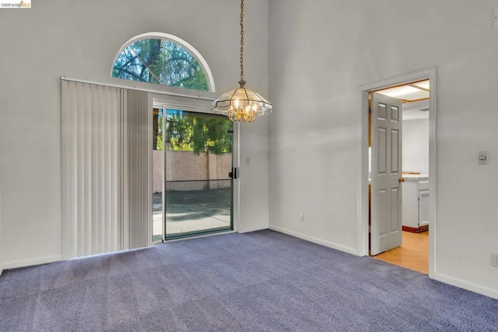 4437 Rock Island Dr Antioch, CA 94509