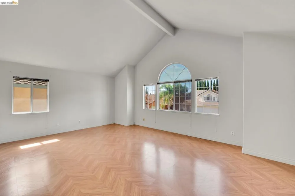 4437 Rock Island Dr Antioch, CA 94509
