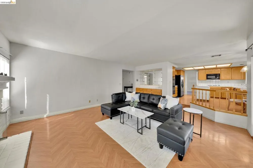4437 Rock Island Dr Antioch, CA 94509