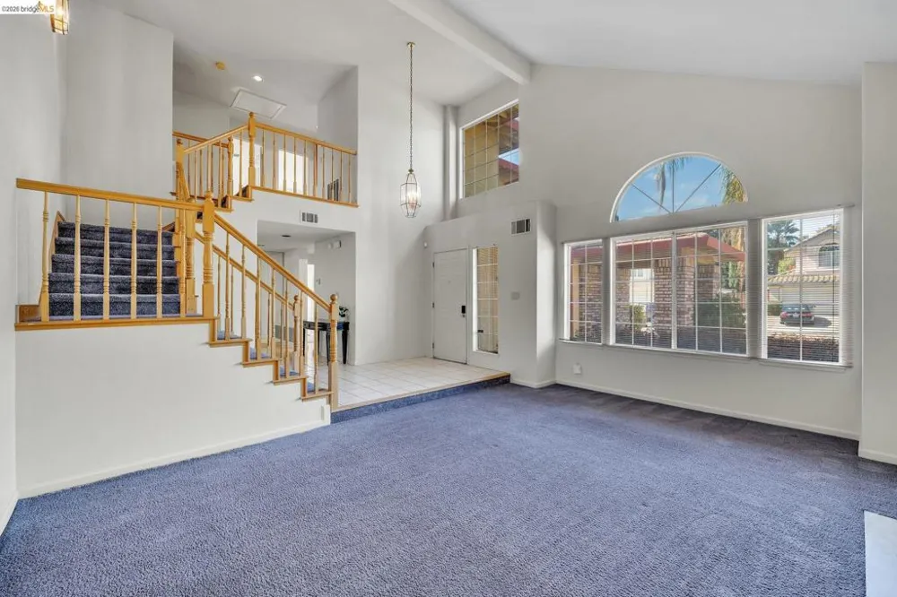 4437 Rock Island Dr Antioch, CA 94509