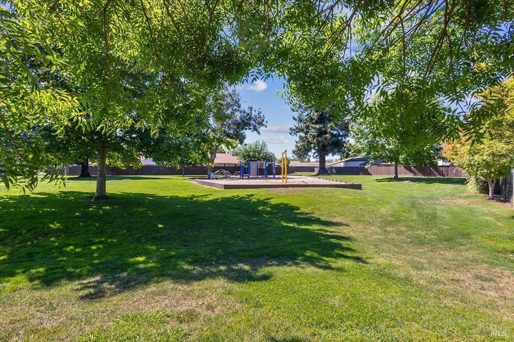 751 Agnew Place Santa Rosa, CA 95401