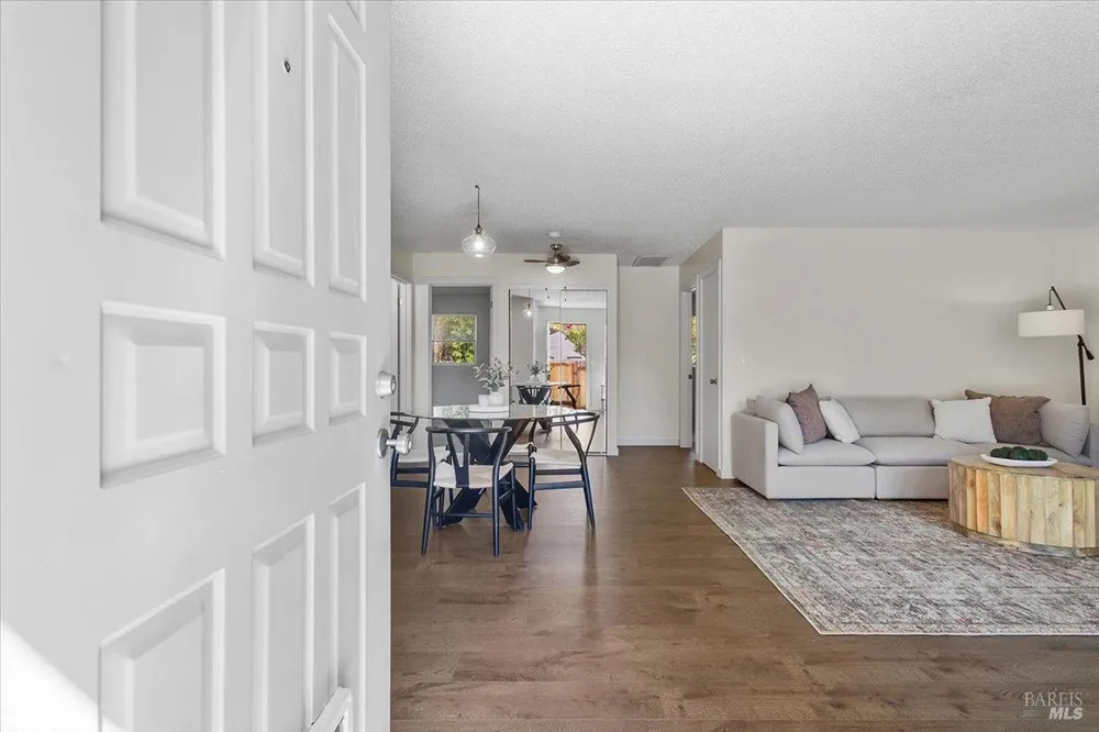 751 Agnew Place Santa Rosa, CA 95401