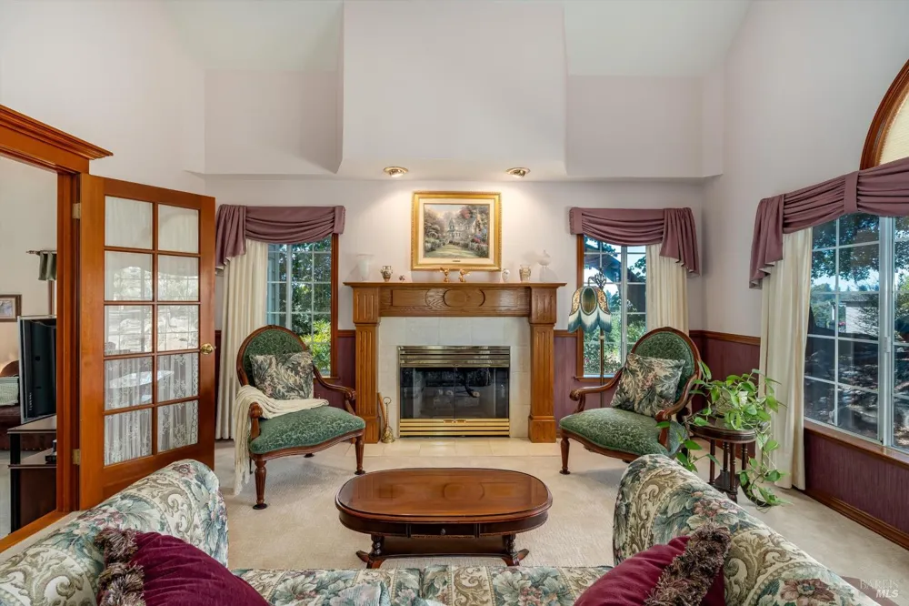 3826 Clear Ridge Santa Rosa, CA 95404