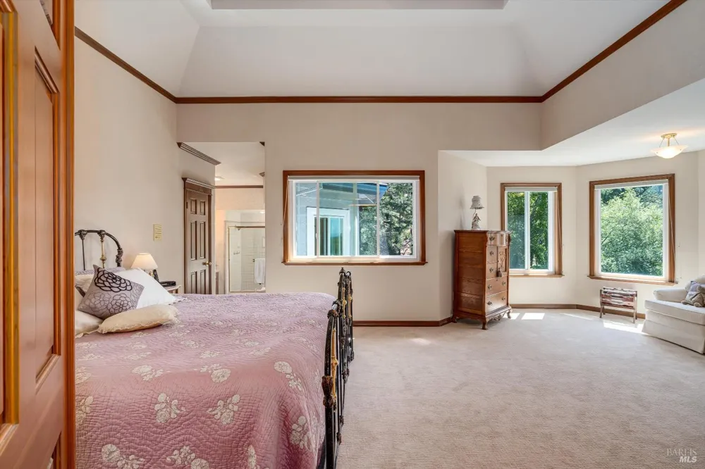3826 Clear Ridge Santa Rosa, CA 95404