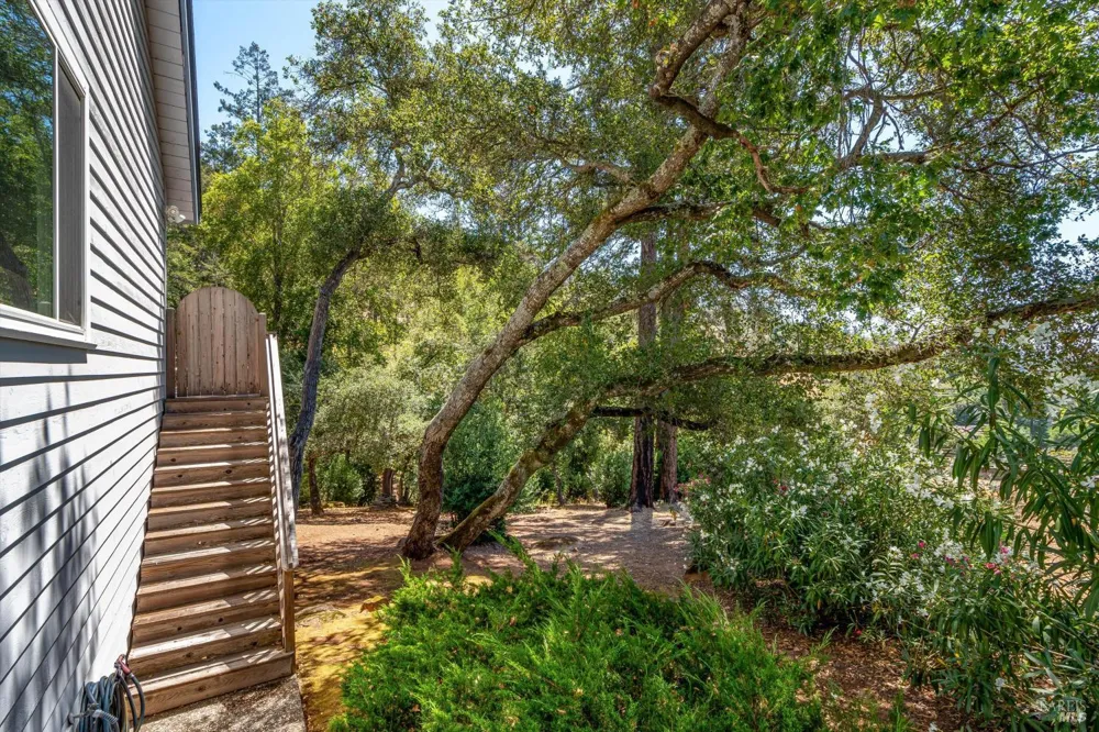 3826 Clear Ridge Santa Rosa, CA 95404