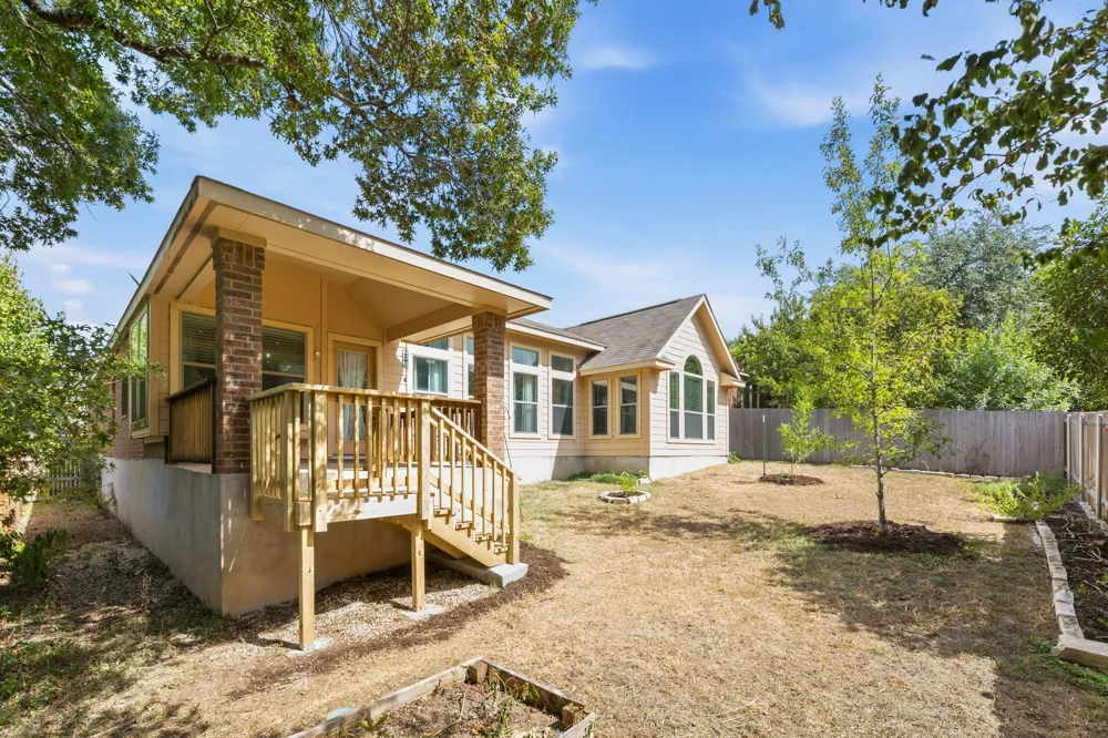 407 Chaparral Drive Leander, TX 78641