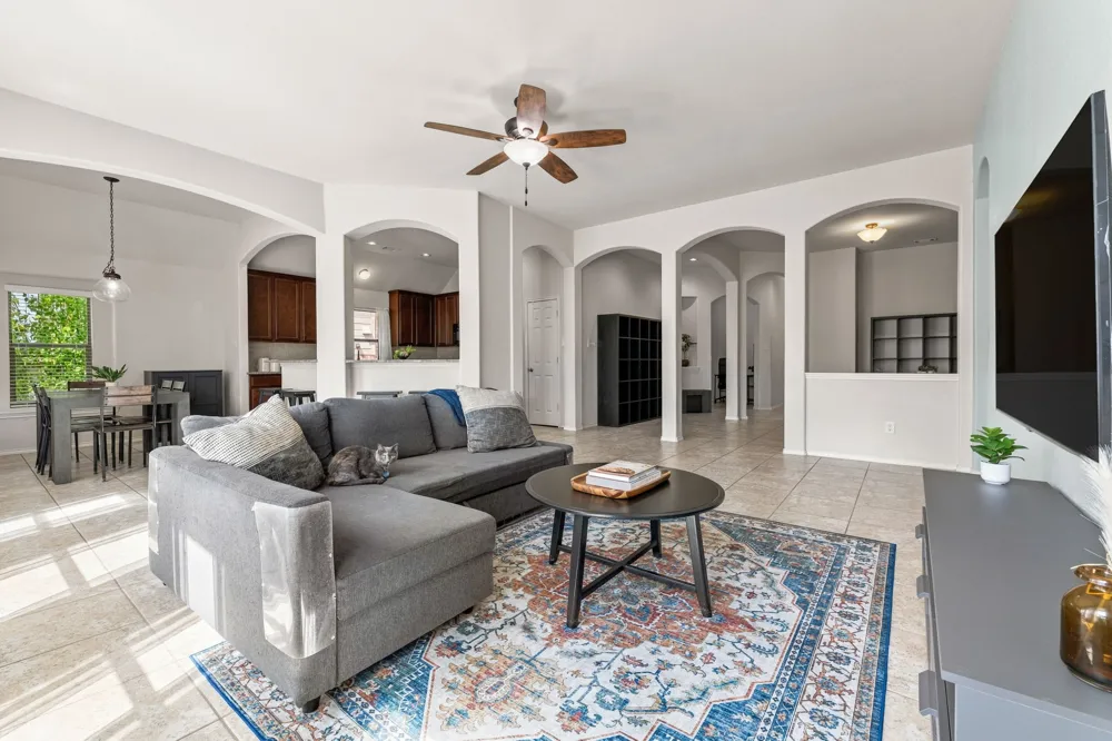 407 Chaparral Drive Leander, TX 78641