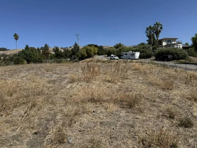 15221 Camelot Drive San Jose, CA 95132
