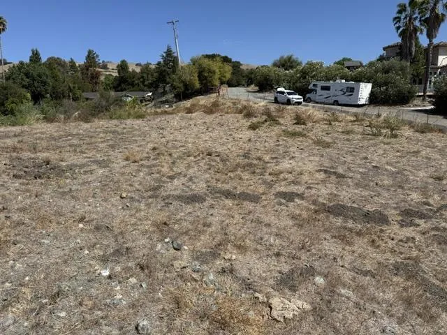 15221 Camelot Drive San Jose, CA 95132