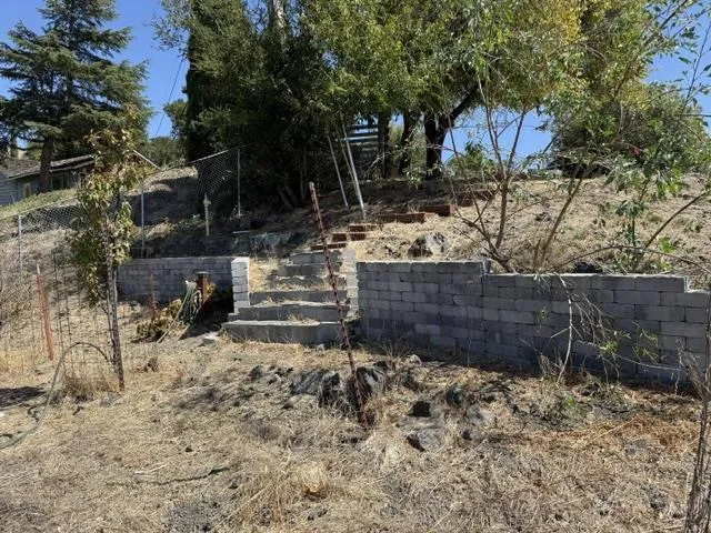 15221 Camelot Drive San Jose, CA 95132