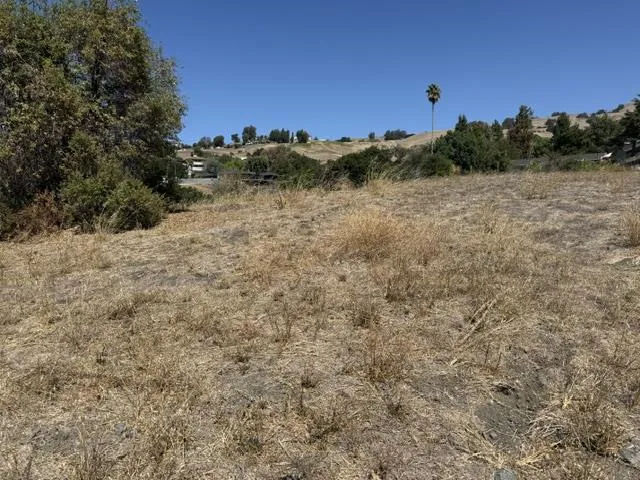 15221 Camelot Drive San Jose, CA 95132