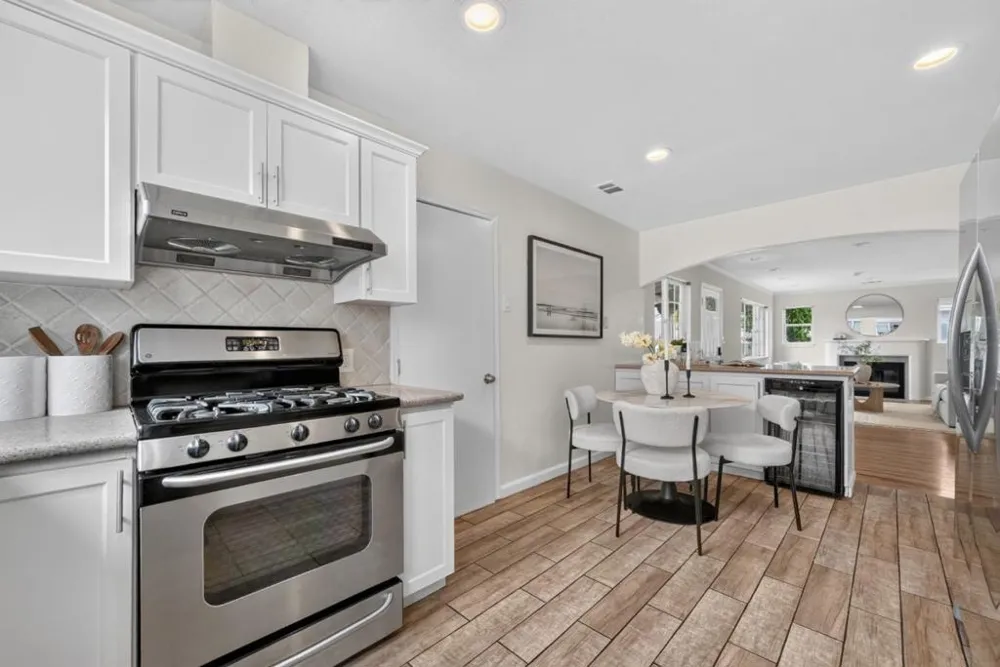 2433 Homewood Drive San Jose, CA 95128