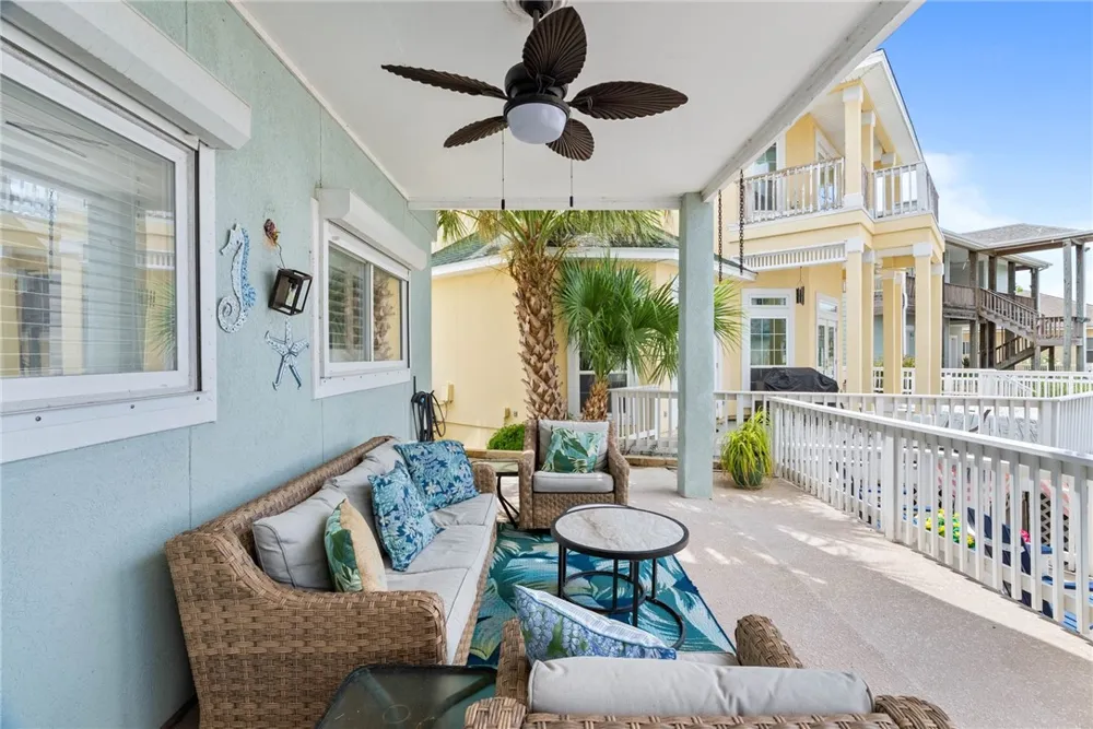 104 Bay Harbor Drive Aransas Pass, TX 78336