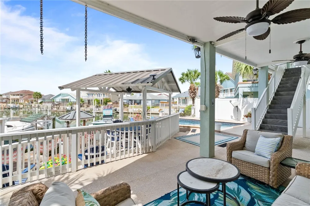 104 Bay Harbor Drive Aransas Pass, TX 78336