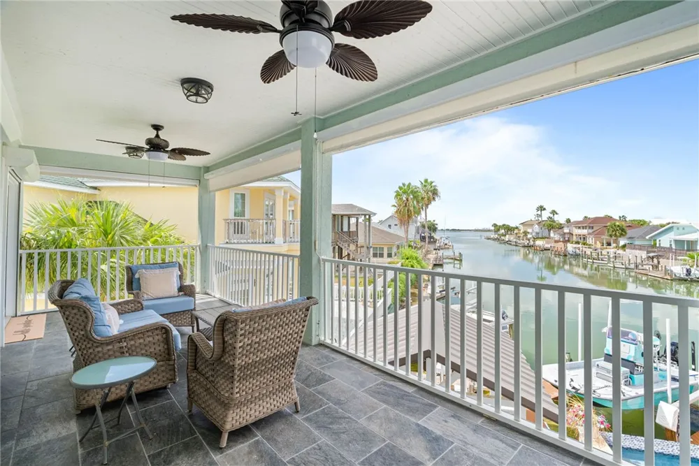 104 Bay Harbor Drive Aransas Pass, TX 78336