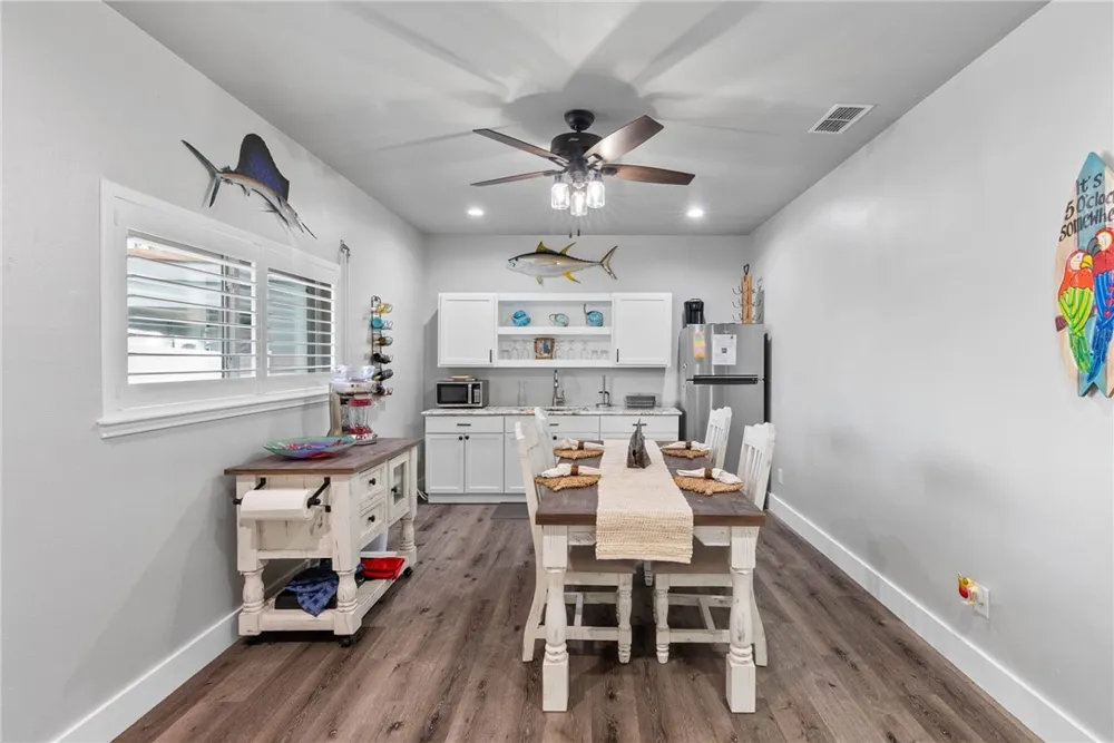 104 Bay Harbor Drive Aransas Pass, TX 78336