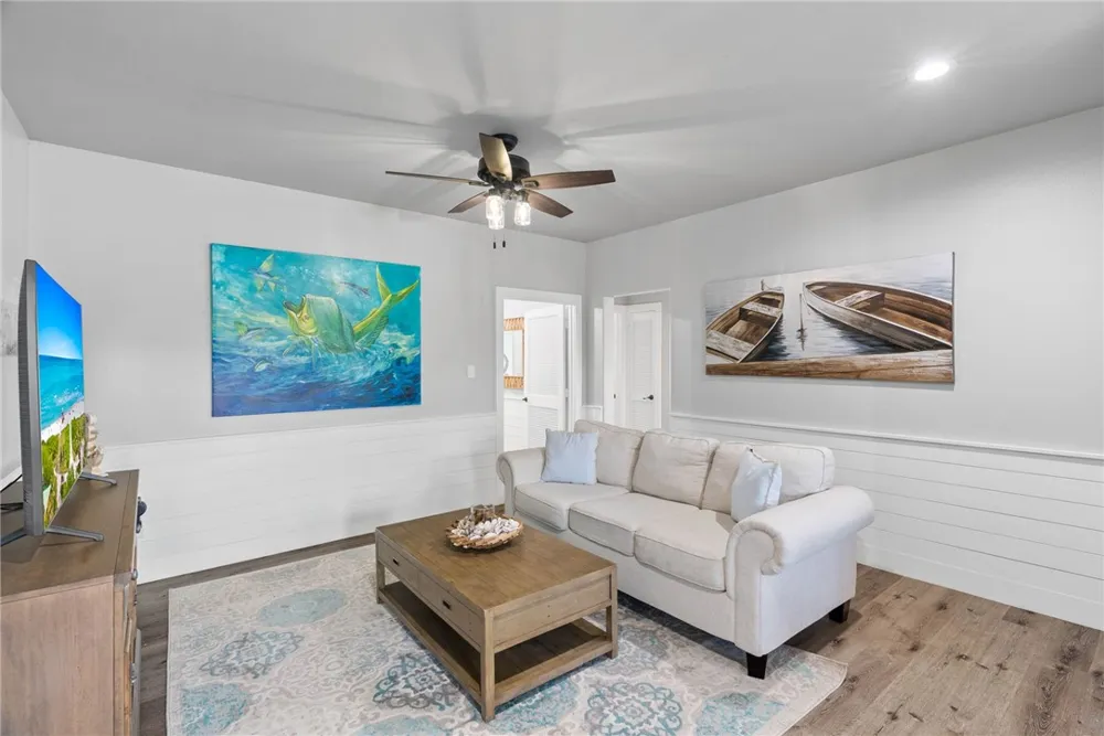 104 Bay Harbor Drive Aransas Pass, TX 78336
